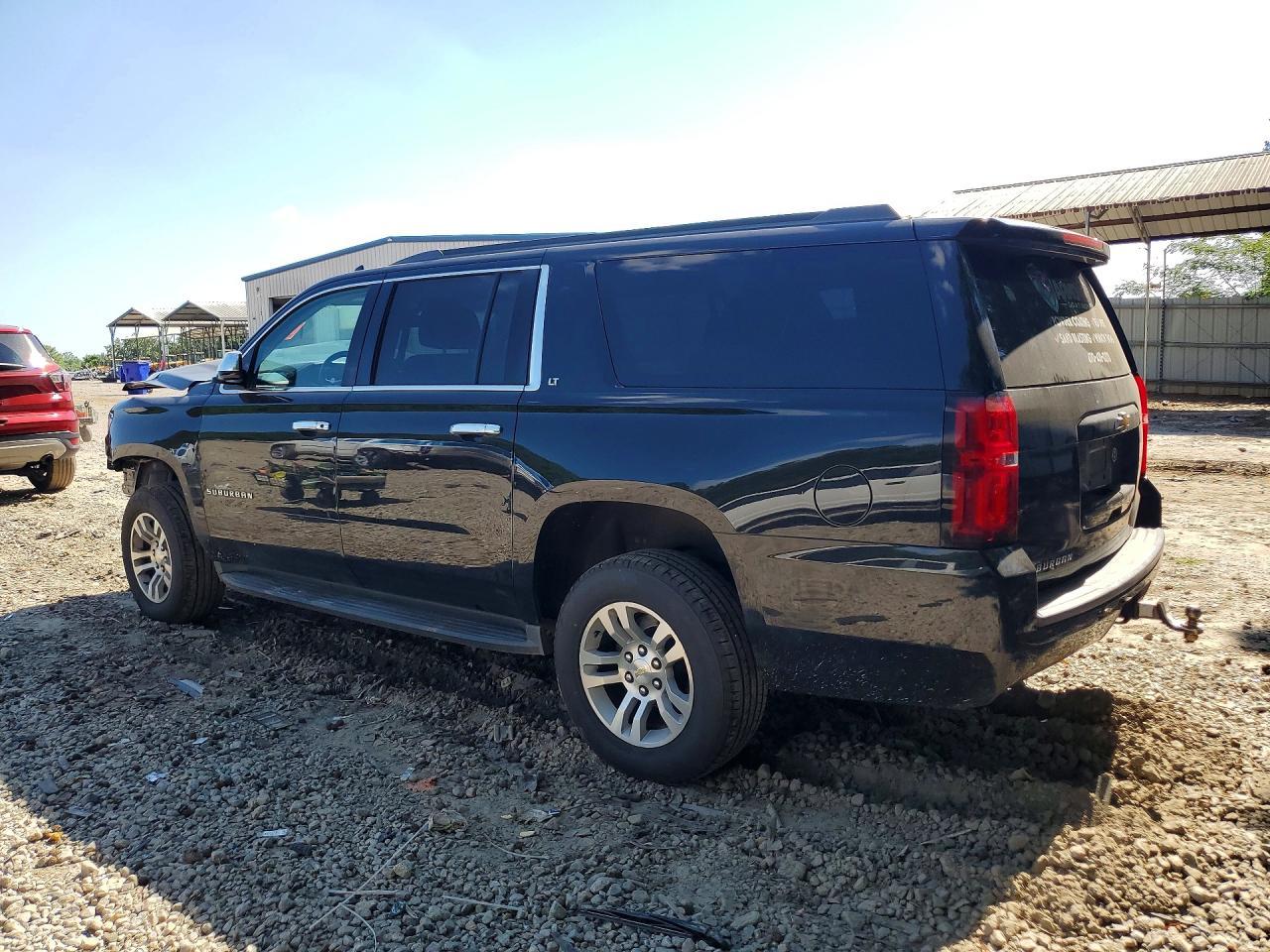 2016 CHEVROLET Suburban