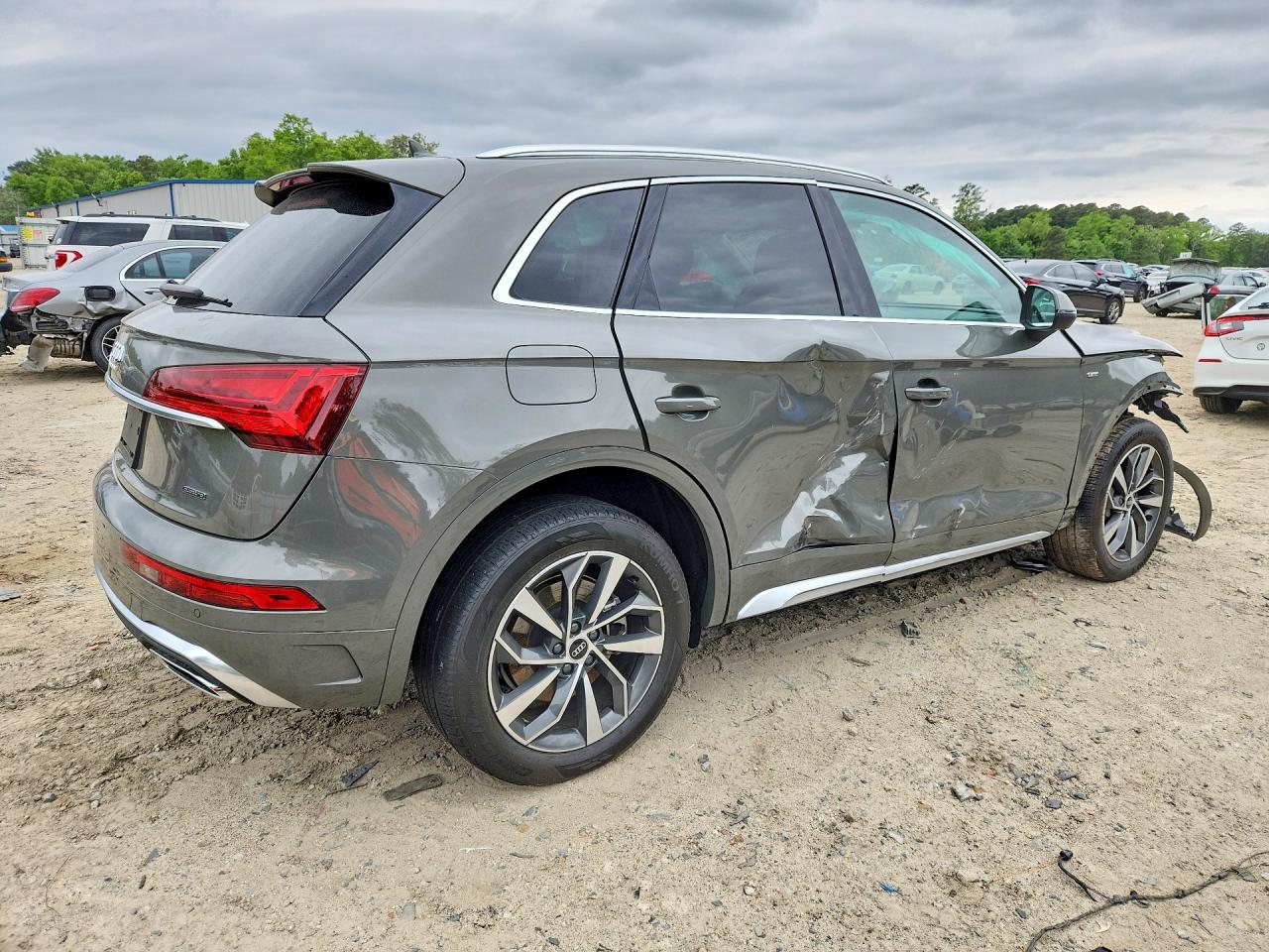2023 AUDI Q5