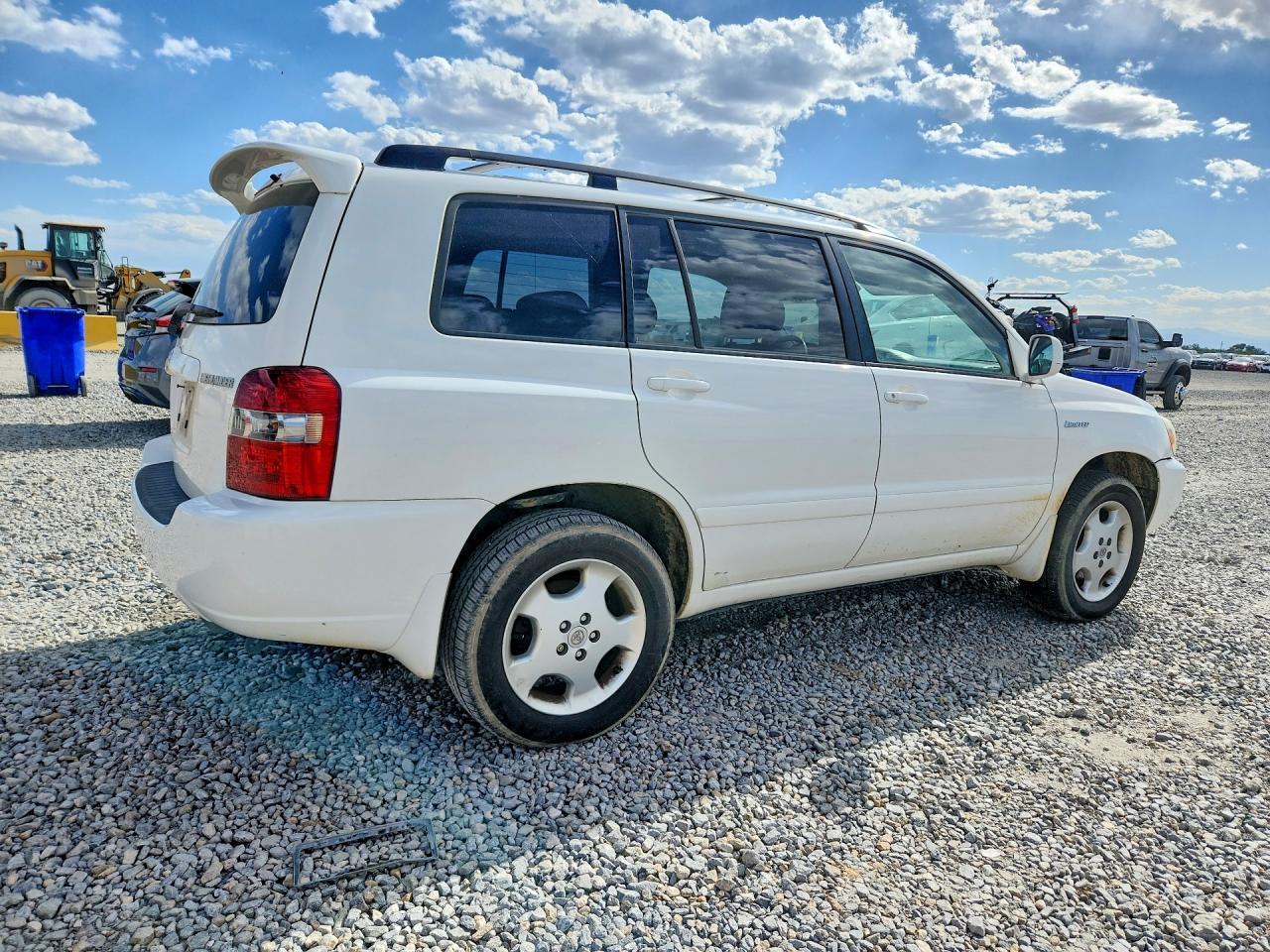 2006 TOYOTA HIGHLANDER