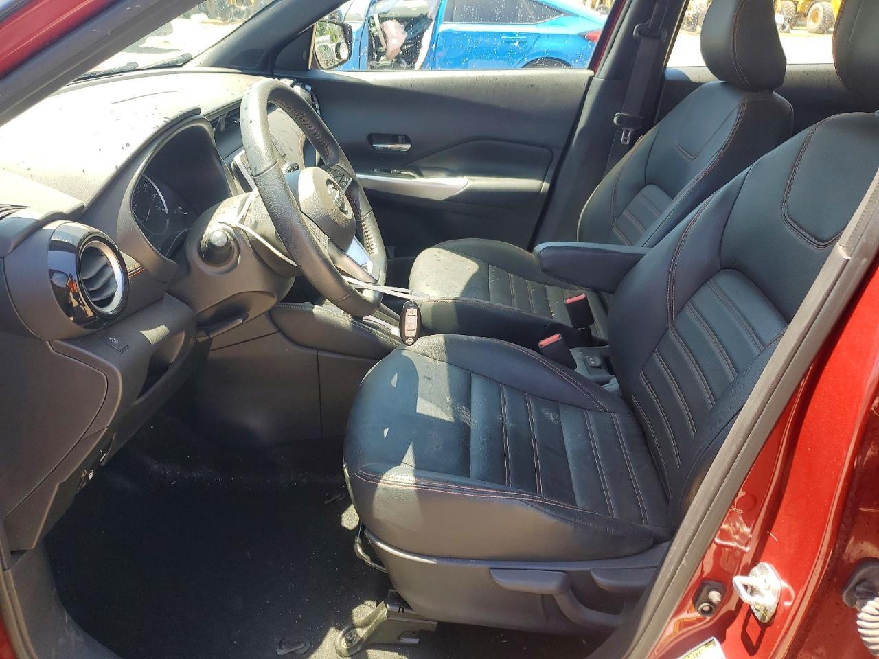 2019 NISSAN KICKS