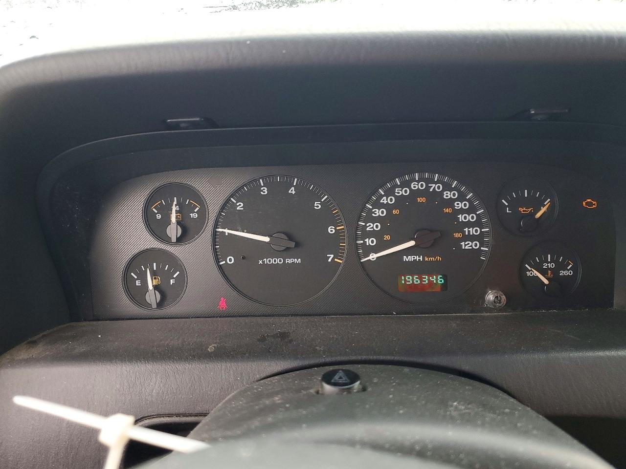 2002 JEEP Grand Cherokee