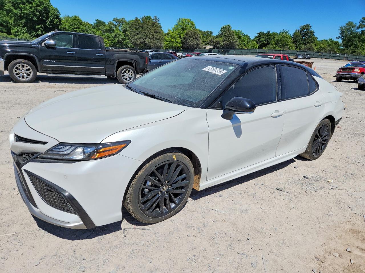 2023 TOYOTA CAMRY