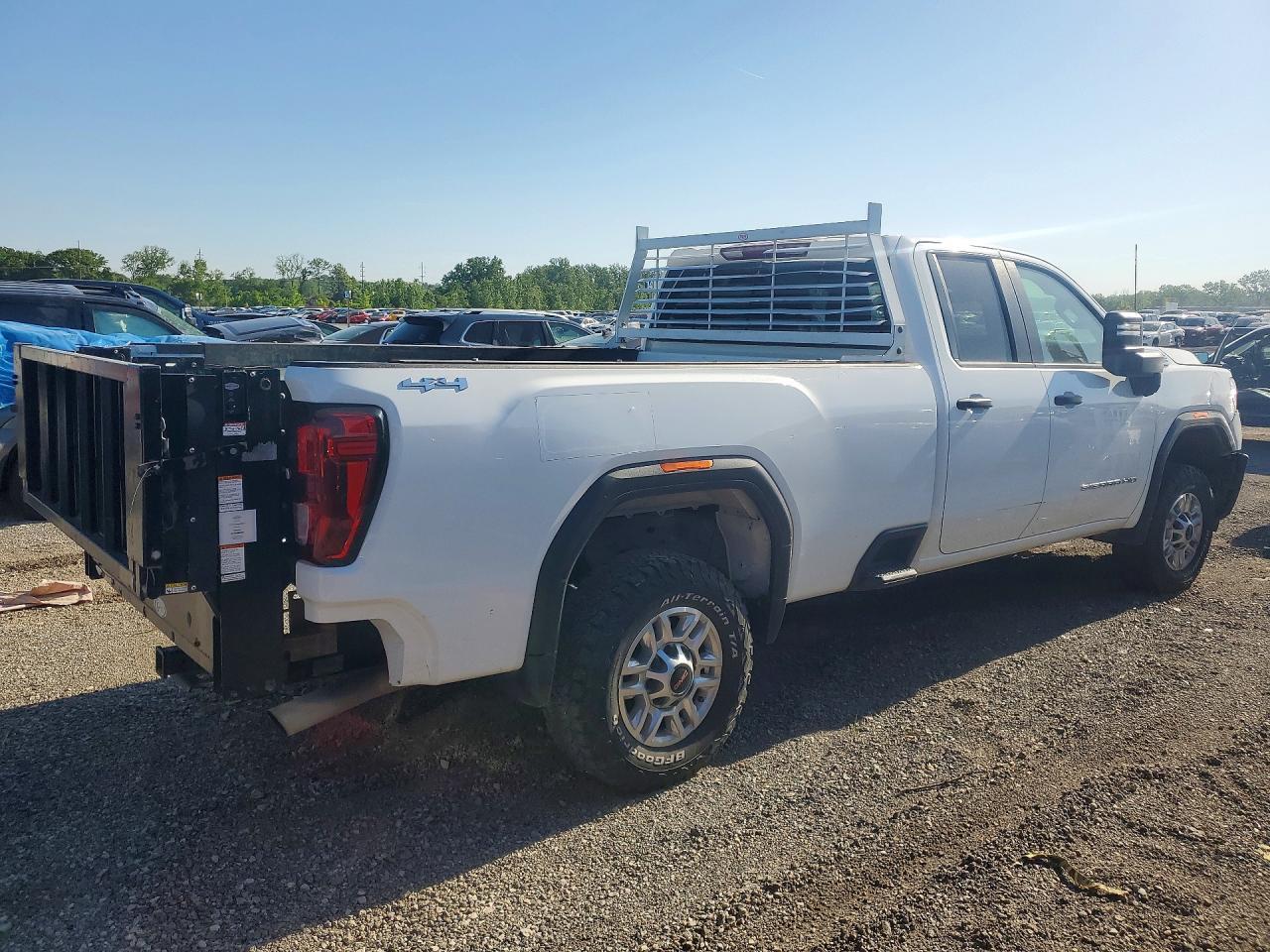 2024 GMC Sierra
