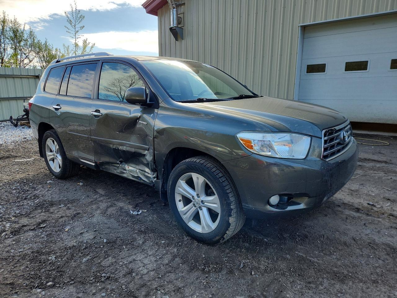 2010 TOYOTA HIGHLANDER