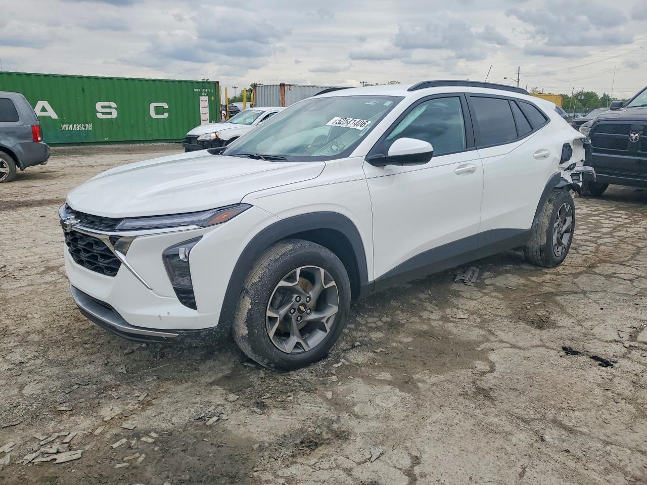 2025 CHEVROLET TRAX