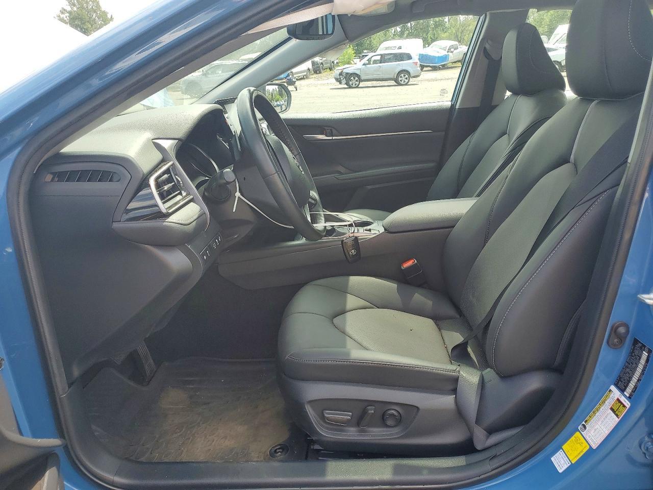 2023 TOYOTA CAMRY