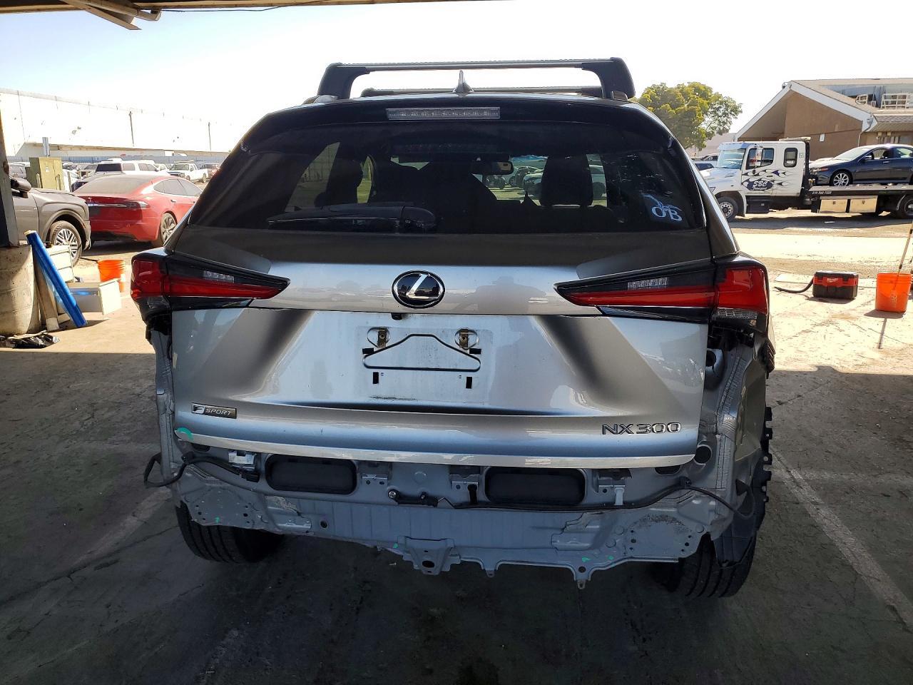 2018 LEXUS NX 300