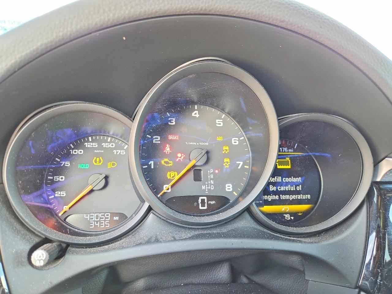 2021 PORSCHE Macan