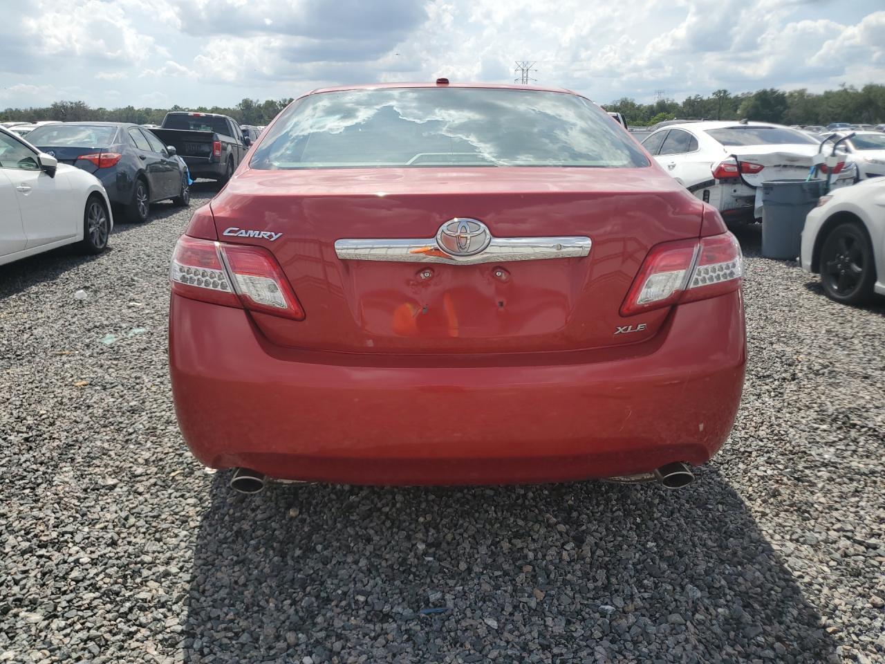 2011 TOYOTA CAMRY
