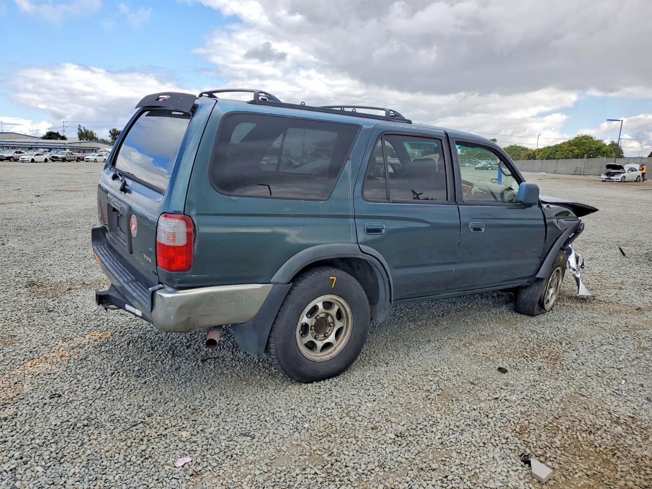 1996 TOYOTA 4Runner