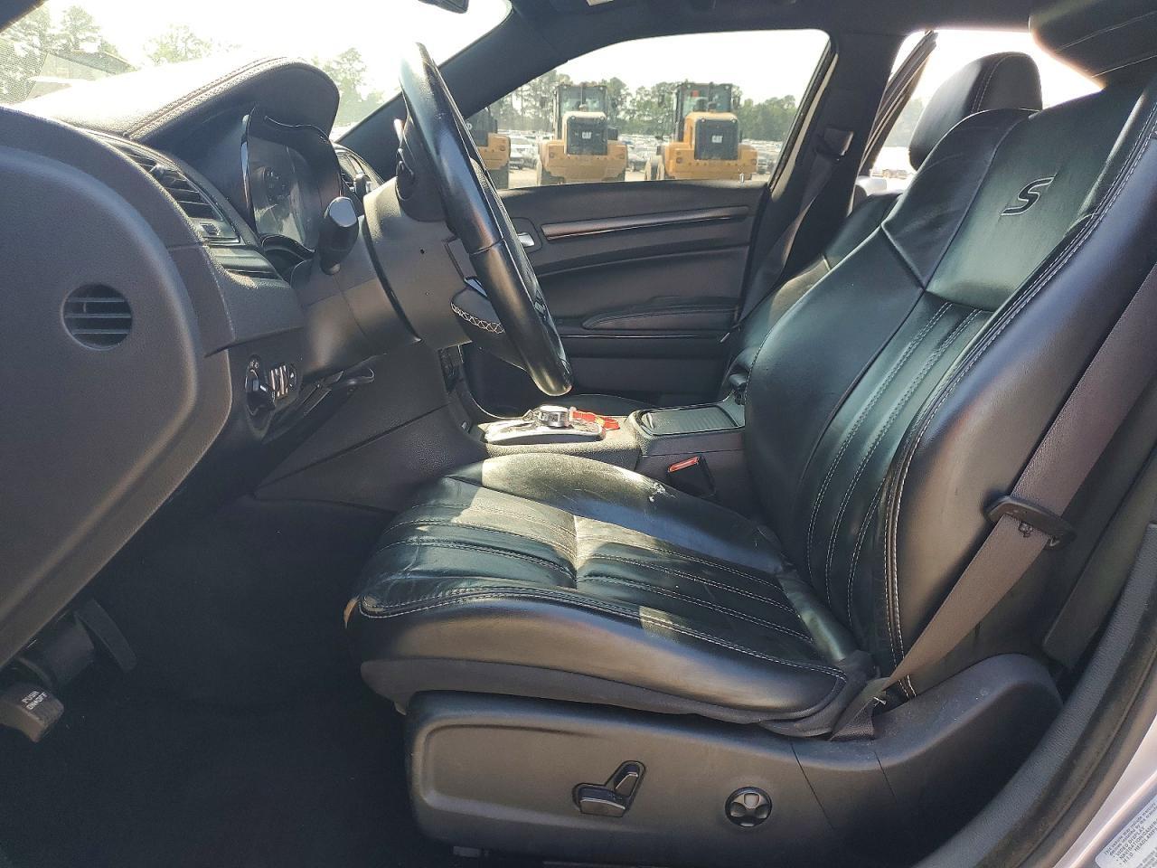 2016 CHRYSLER 300