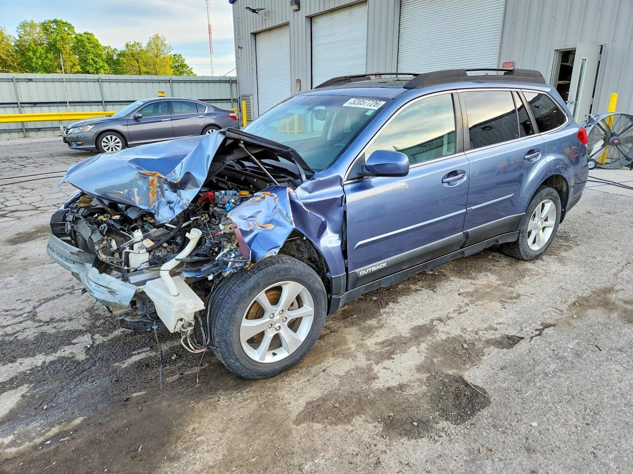 2013 SUBARU Outback