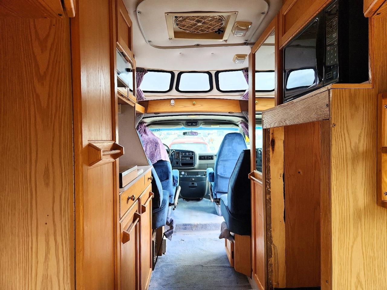 2000 CHEVROLET Express 3500
