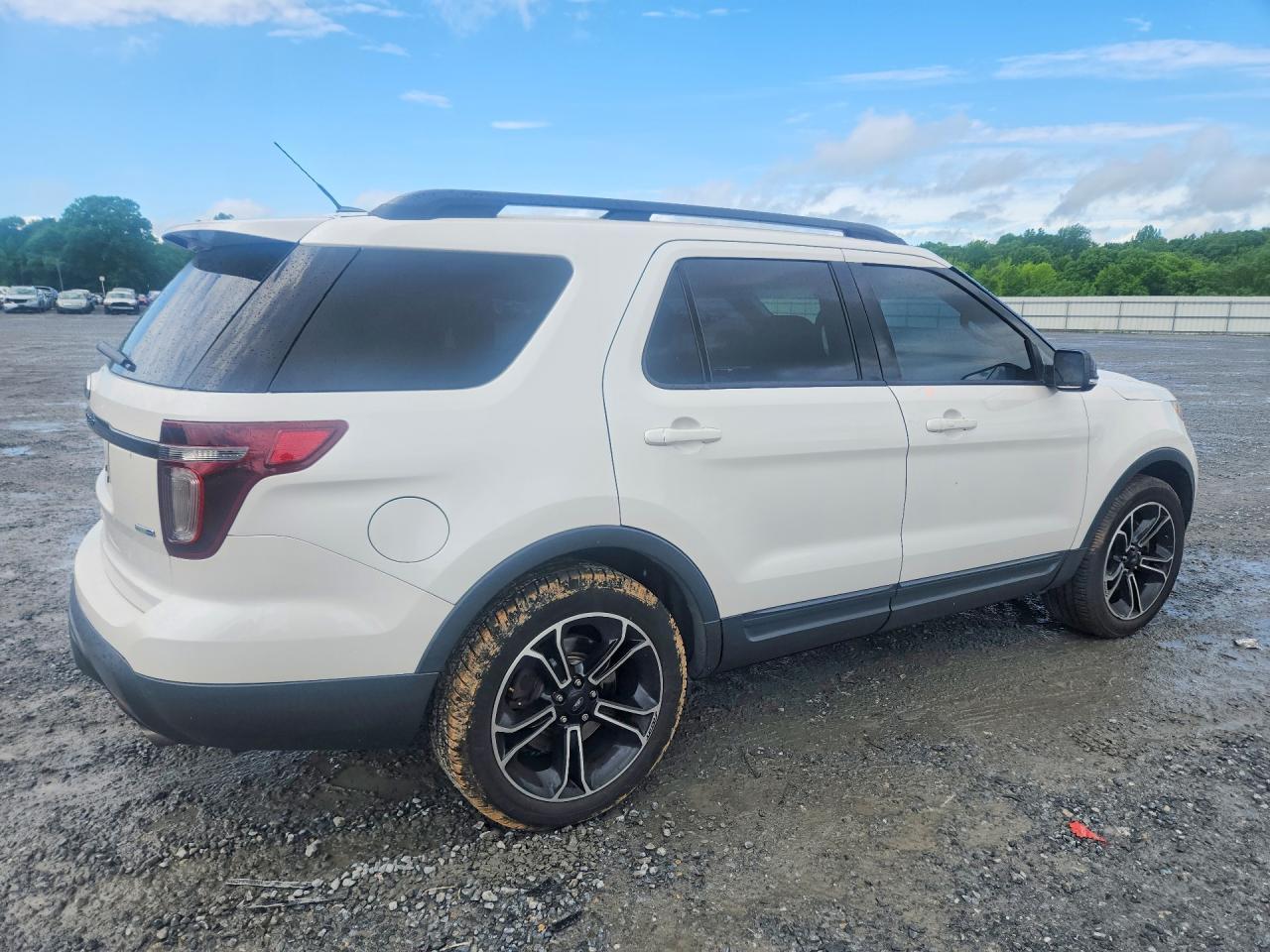 2015 FORD Explorer Sport Trac