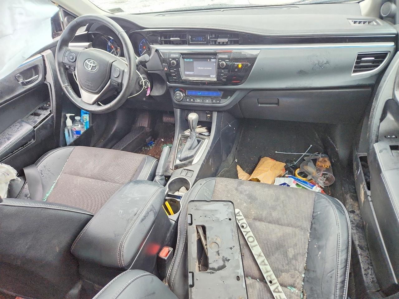 2016 TOYOTA COROLLA