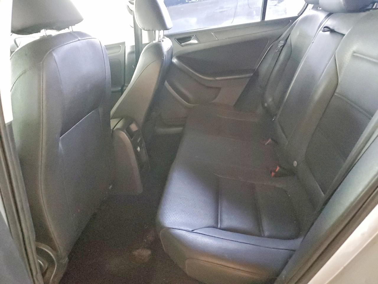2012 VOLKSWAGEN JETTA