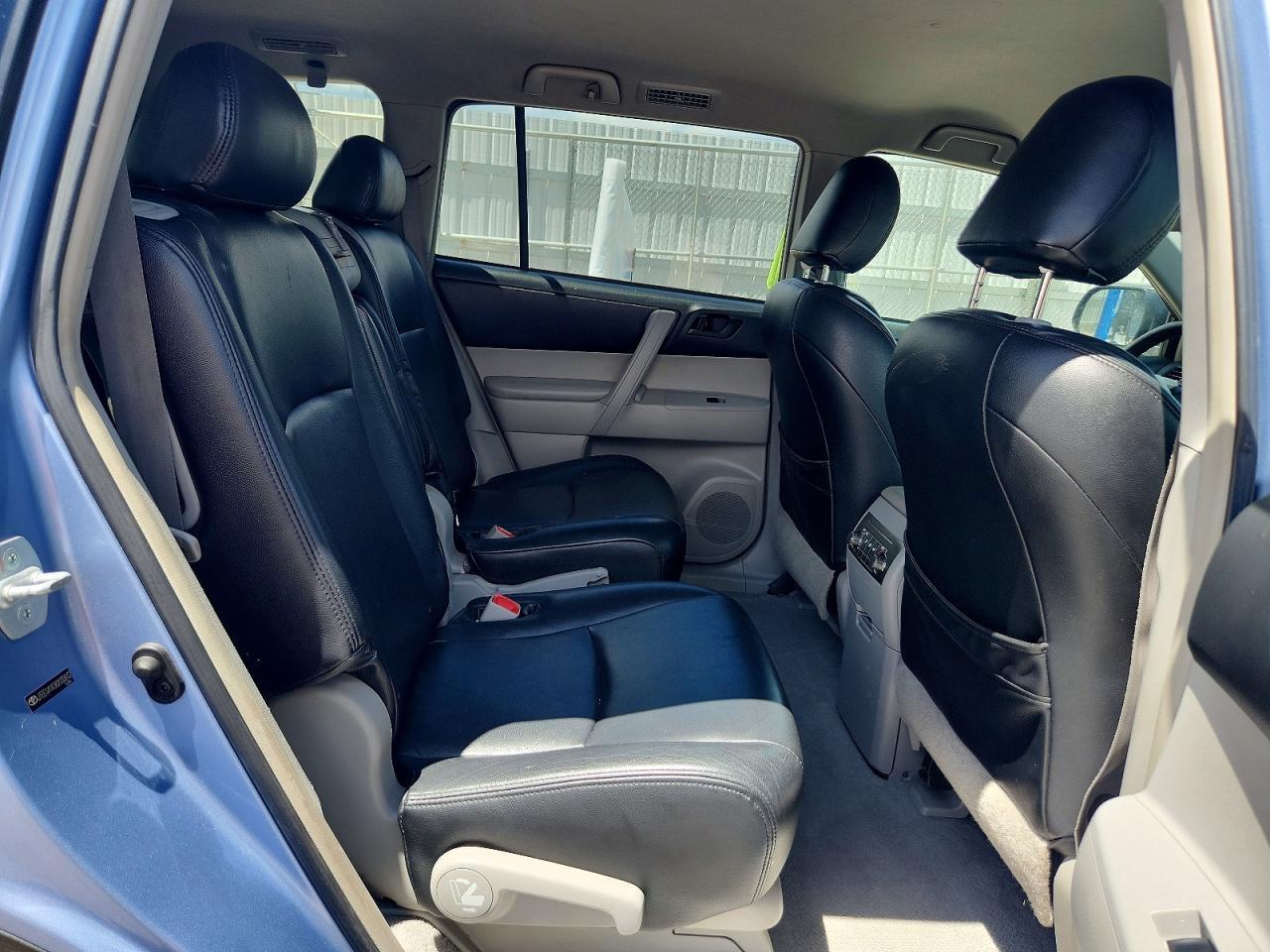 2008 TOYOTA HIGHLANDER