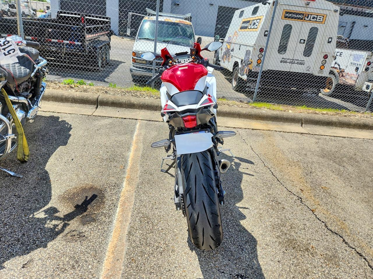 2026 YAMAHA Yzf690
