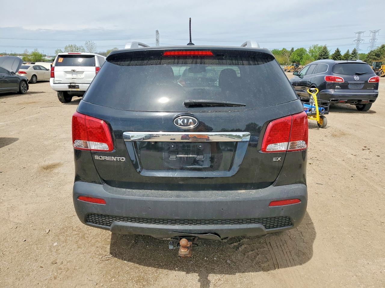 2011 KIA SORENTO