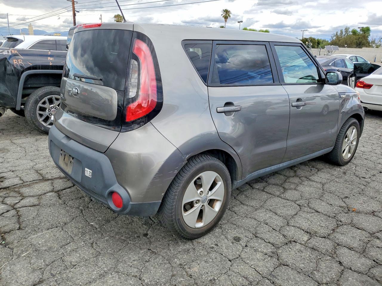 2014 KIA SOUL