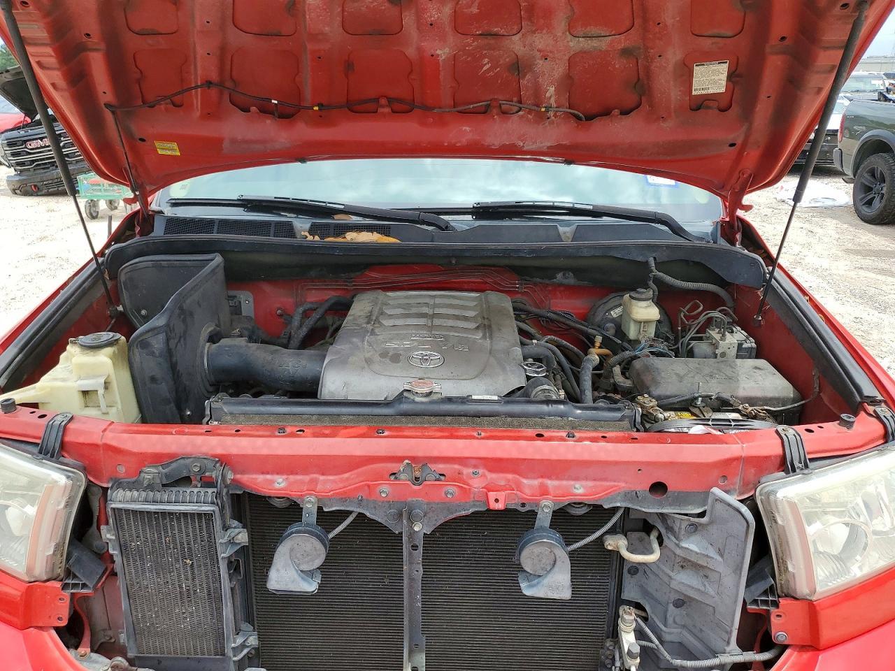 2008 TOYOTA TUNDRA