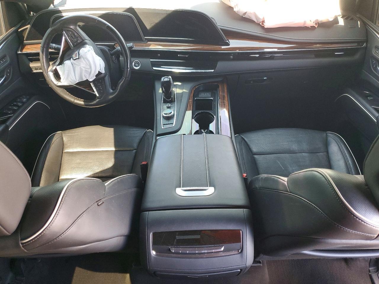 2022 CADILLAC ESCALADE