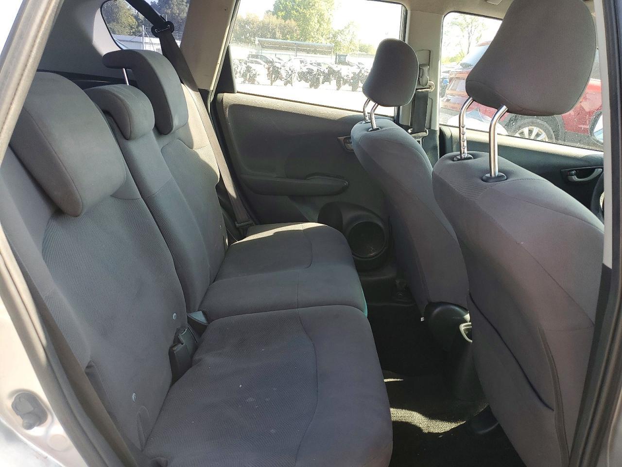 2011 HONDA FIT