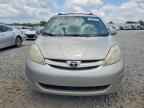 2009 TOYOTA SIENNA