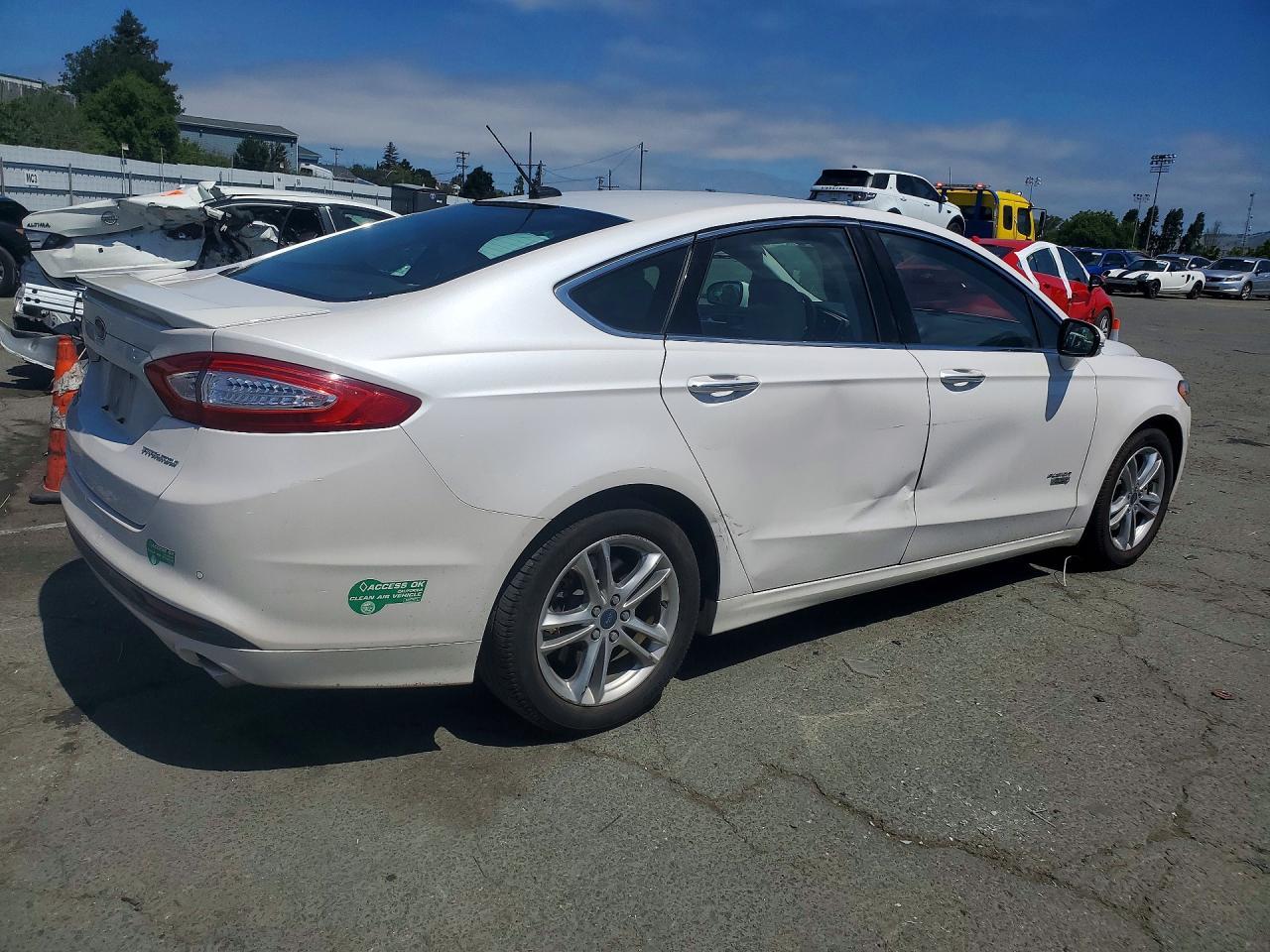 2016 FORD FUSION
