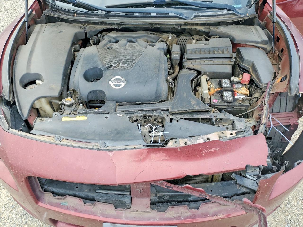 2011 NISSAN Maxima