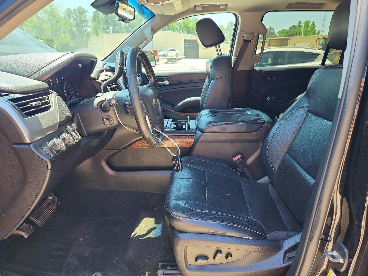 2015 CHEVROLET Suburban