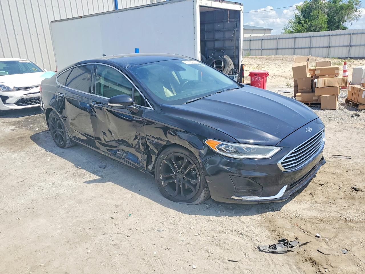 2019 FORD FUSION