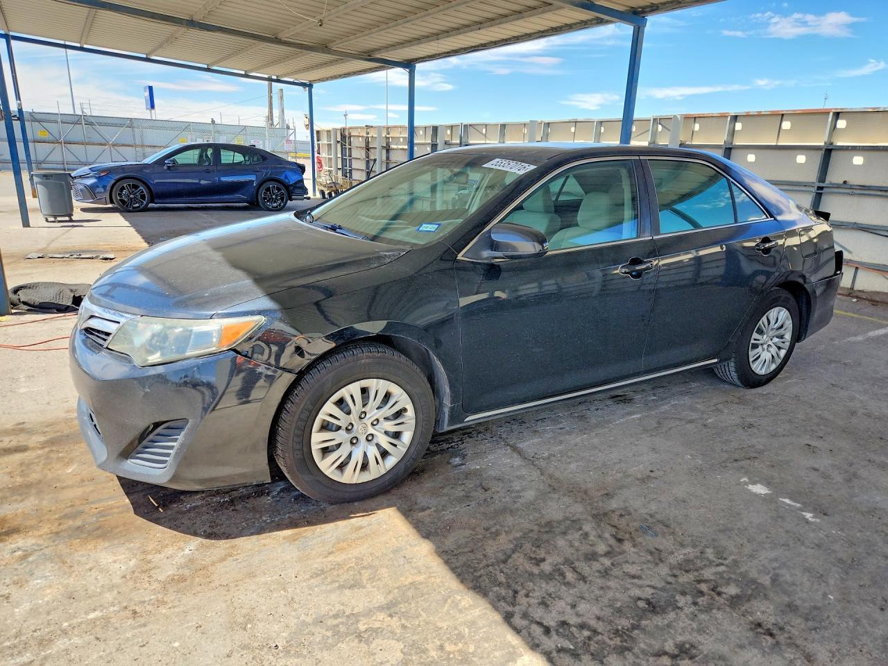 2014 TOYOTA CAMRY