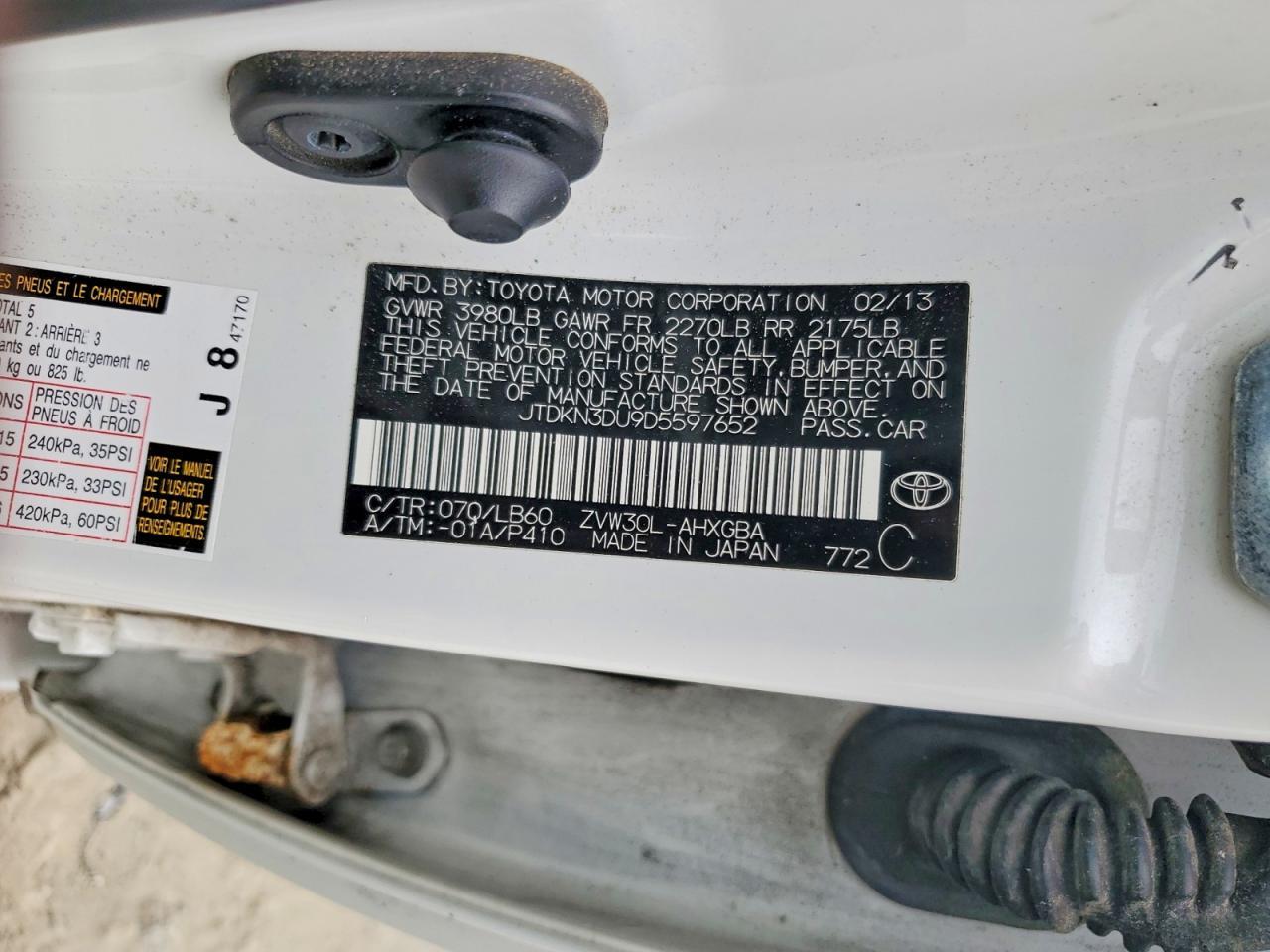 2013 TOYOTA PRIUS