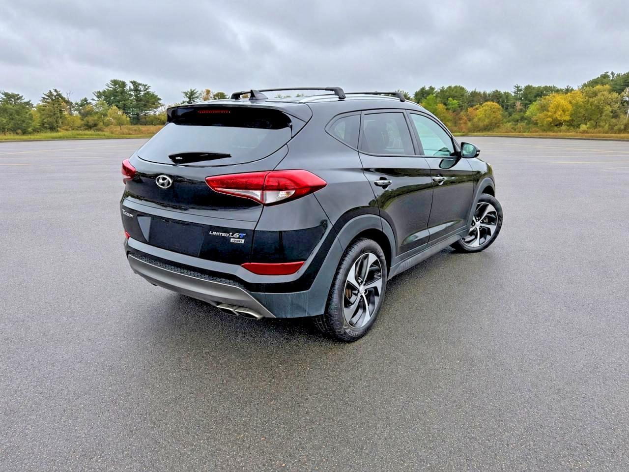 2016 HYUNDAI TUCSON