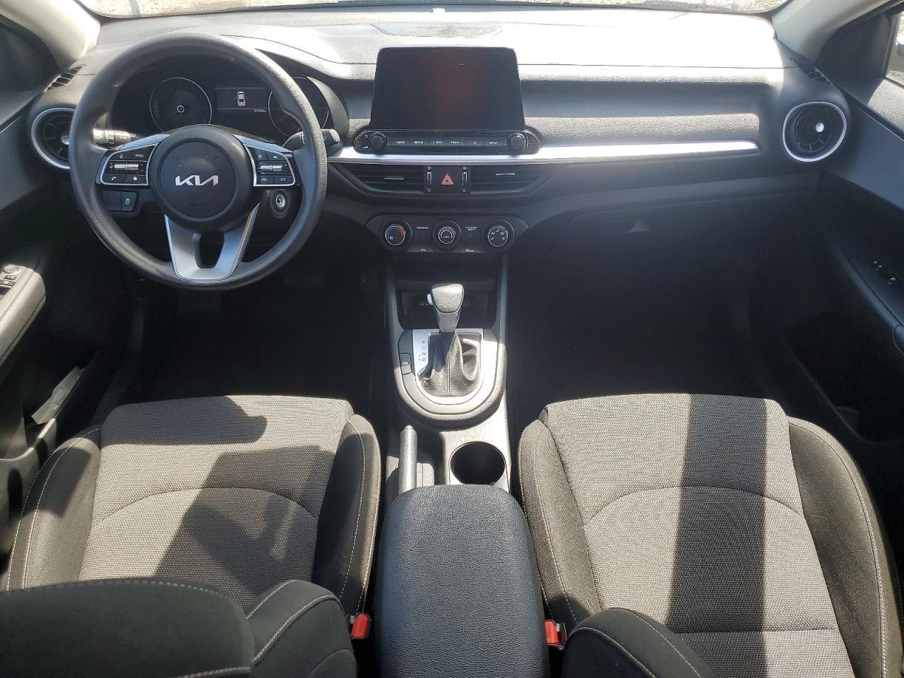 2024 KIA FORTE