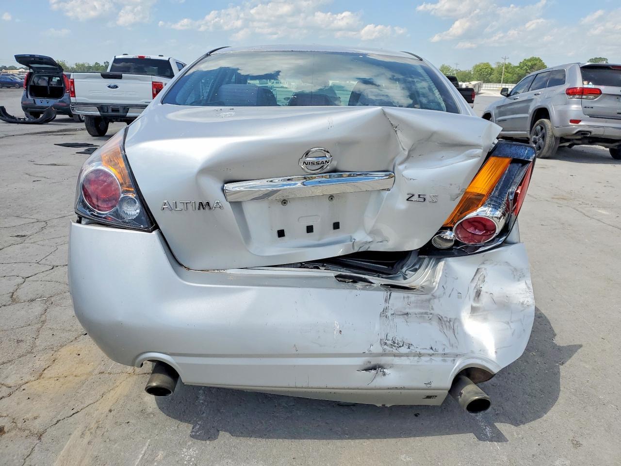 2012 NISSAN ALTIMA