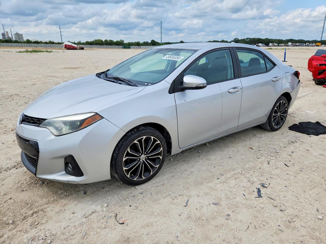 2015 TOYOTA COROLLA