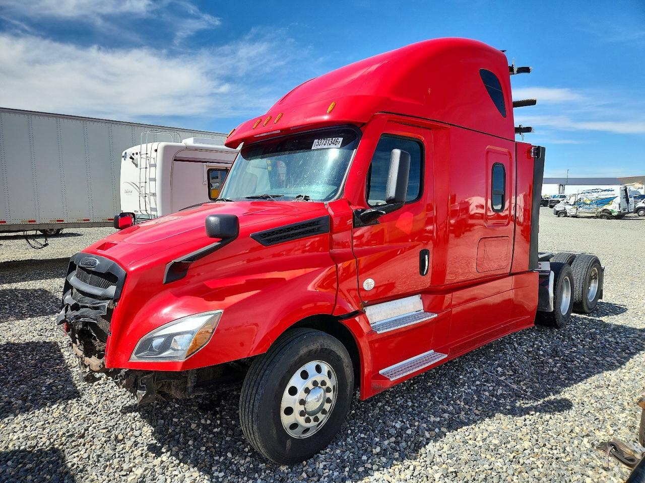 2021 FREIGHTLINER CASCADIA 126