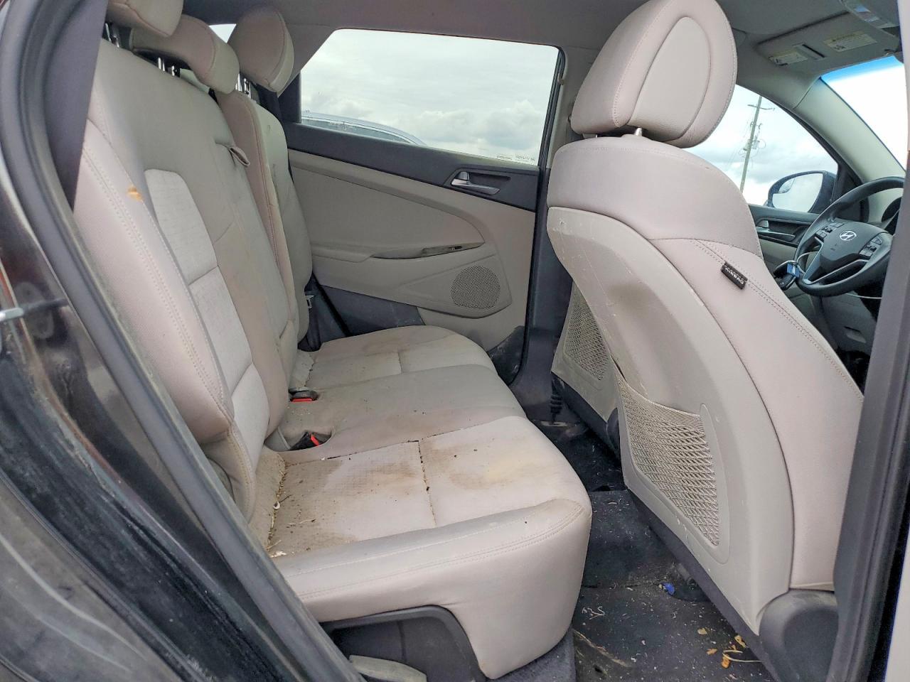 2016 HYUNDAI TUCSON