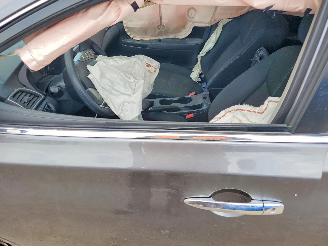 2017 NISSAN SENTRA