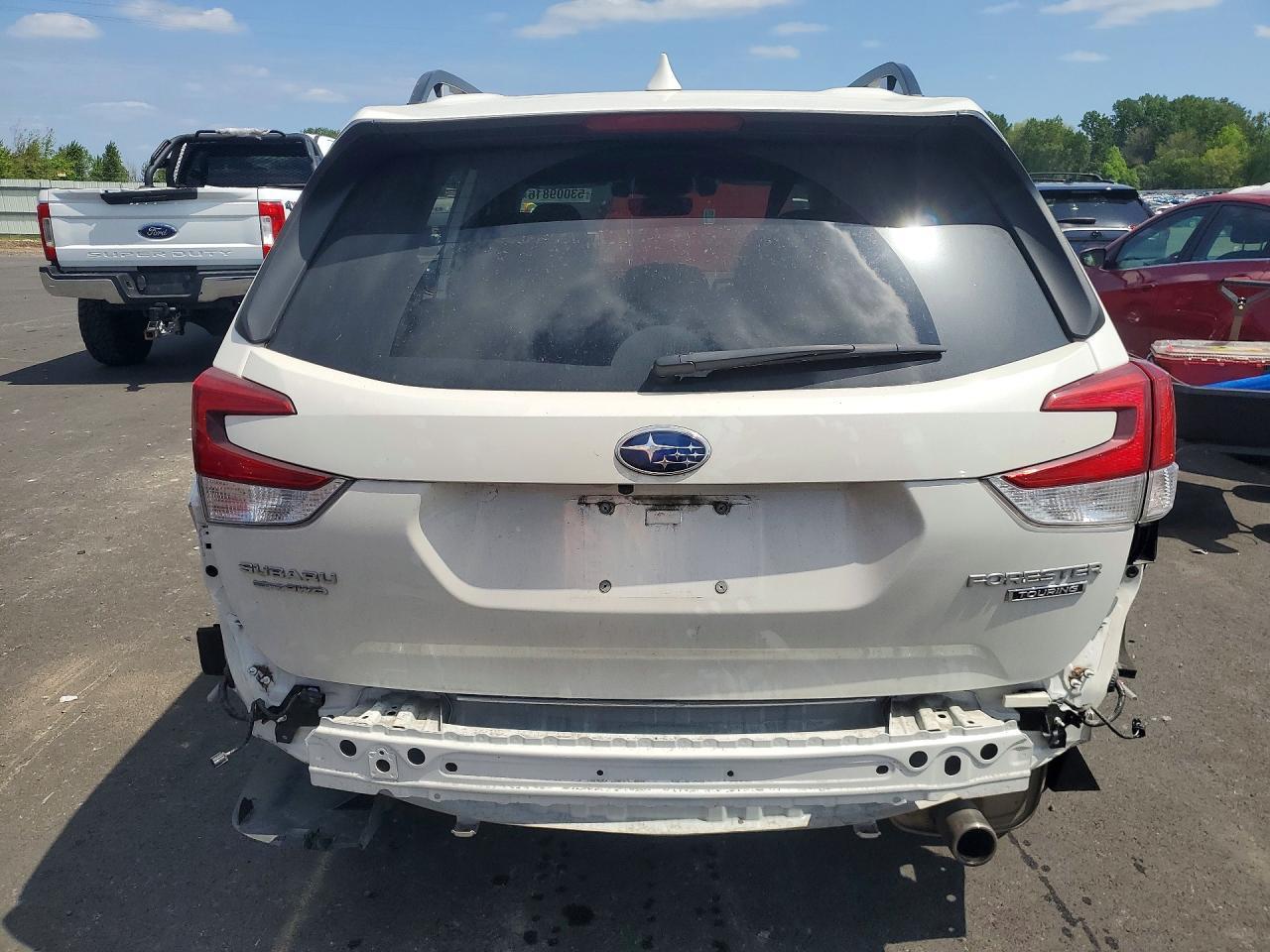2020 SUBARU FORESTER