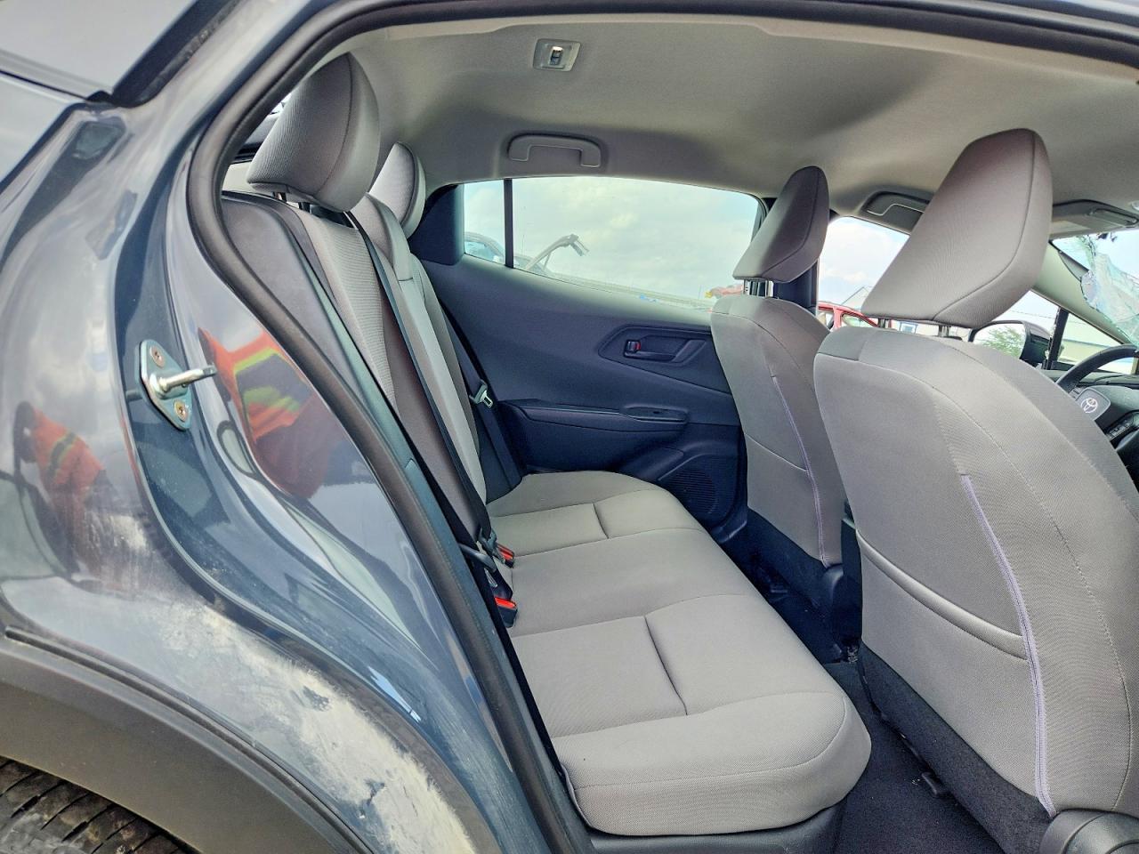 2024 TOYOTA PRIUS