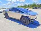 2025 TESLA Cybertruck