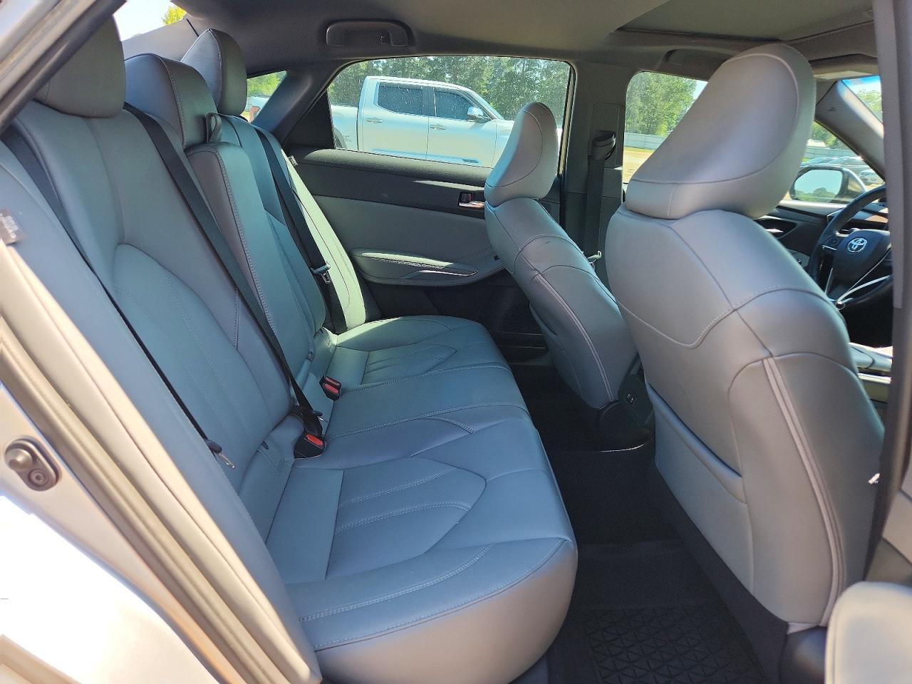 2020 TOYOTA Avalon