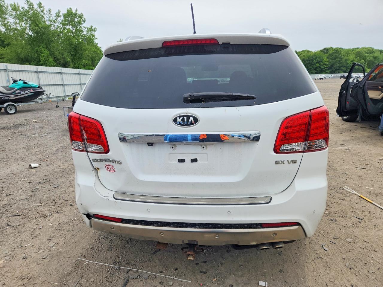 2013 KIA SORENTO