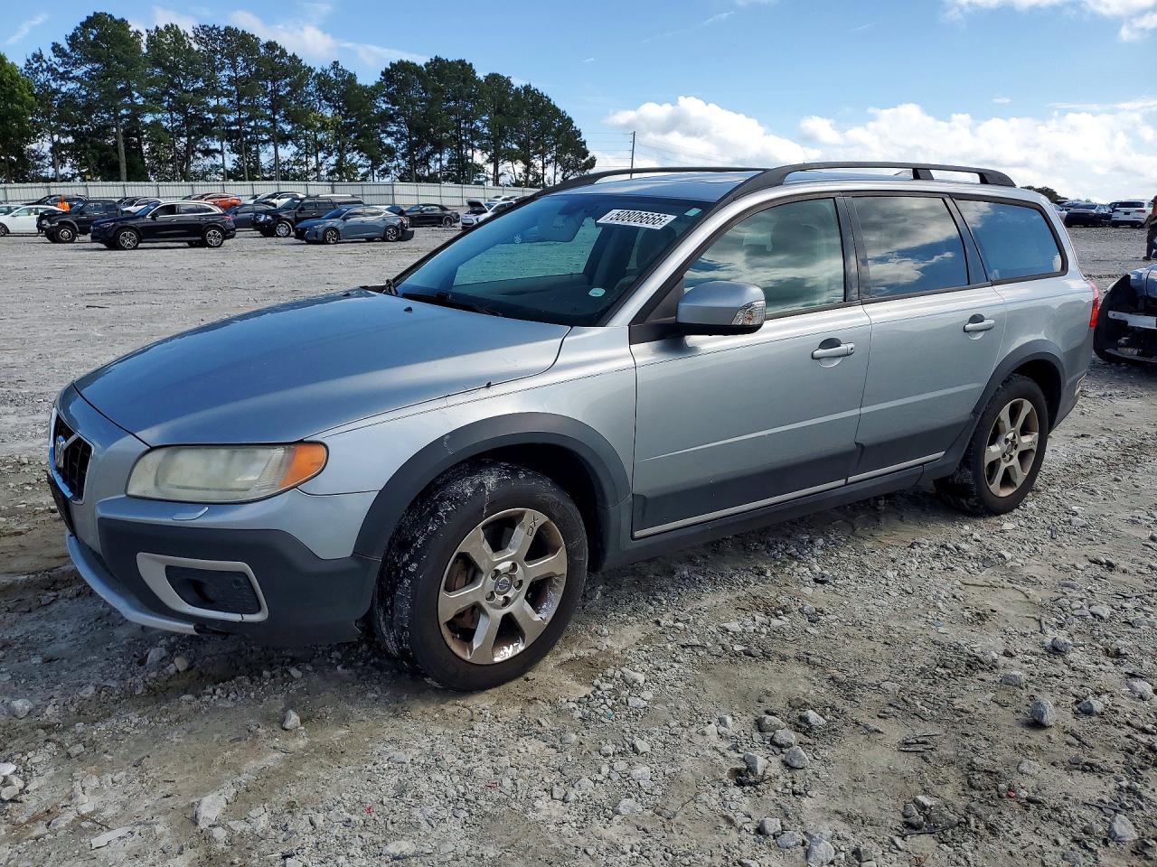 2008 VOLVO XC70