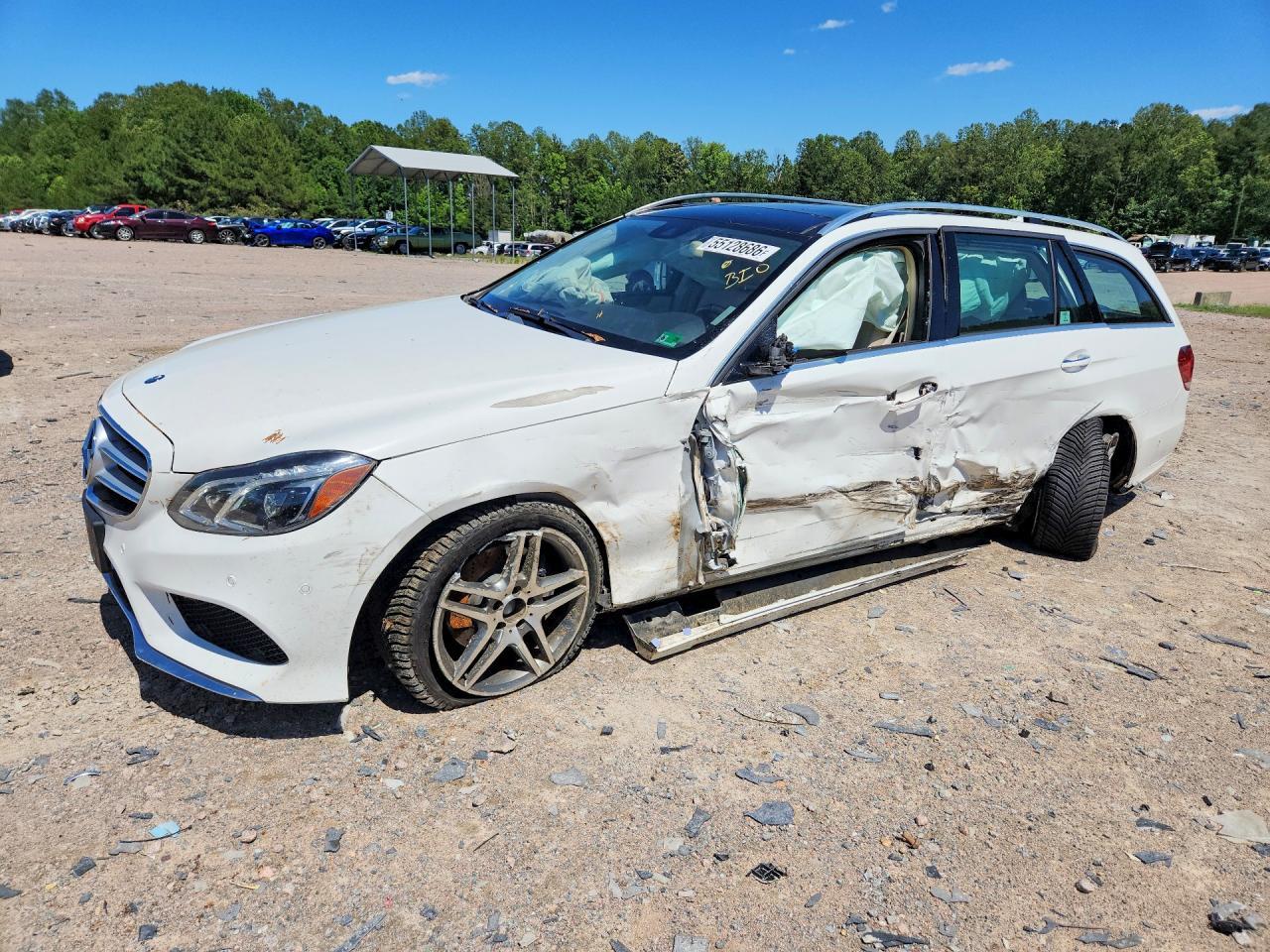 2016 MERCEDES-BENZ E-Class