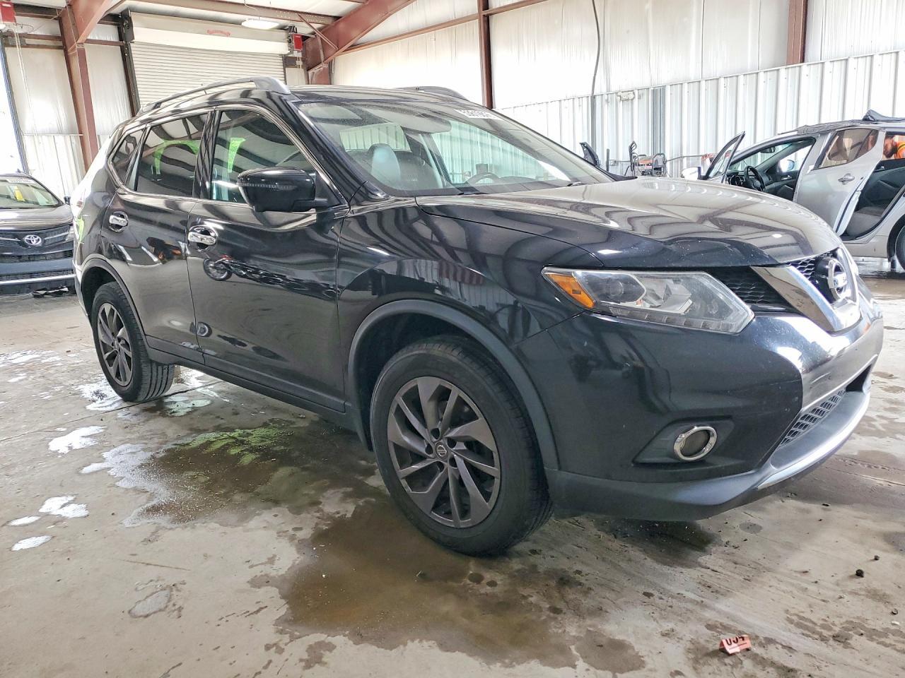 2016 NISSAN ROGUE