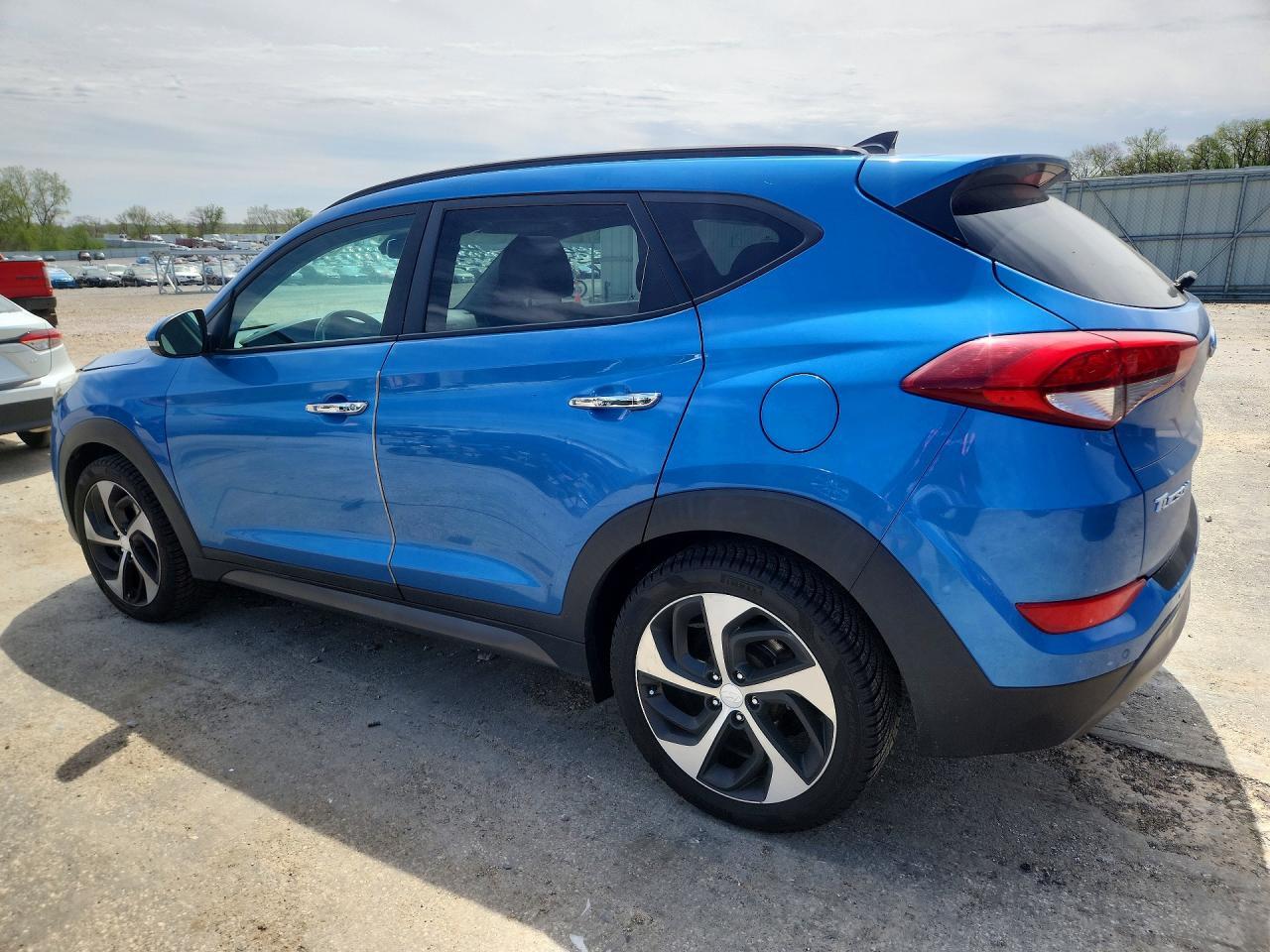 2016 HYUNDAI TUCSON